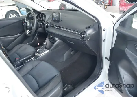 2019 Toyota Yaris Le from USA, damaged, VIN 3MYDLBYV1KY522618